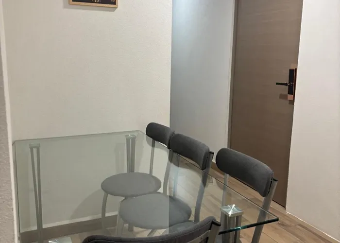 Privada En Departamento Compartido Centro De La Cuidad De Cdmx Buenavista, Cerca De Reforma Revolucion Zocalo *