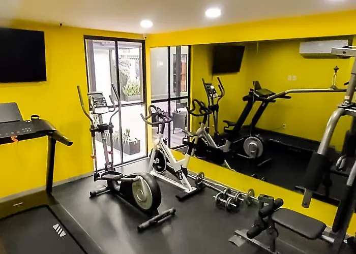 Privada En Departamento Compartido Centro De La Cuidad De Cdmx Buenavista, Cerca De Reforma Revolucion Zocalo * Mexico City